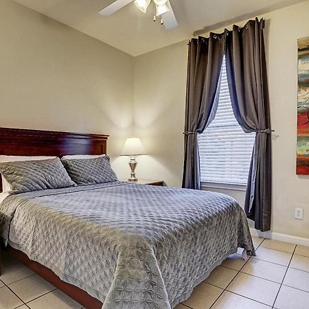 Villa Corporate 2 Bedroom Suite Furnished Condo Houston Bagian luar foto